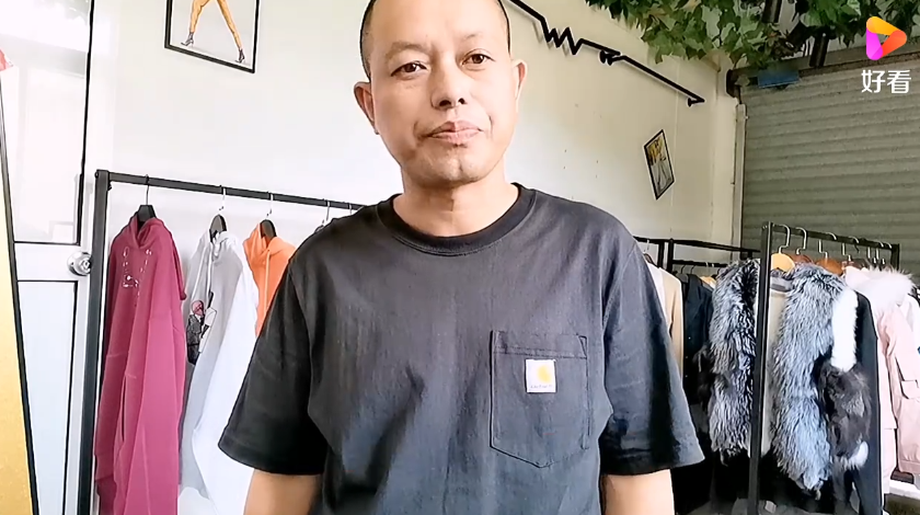 如何挑选适合自己的衣服
